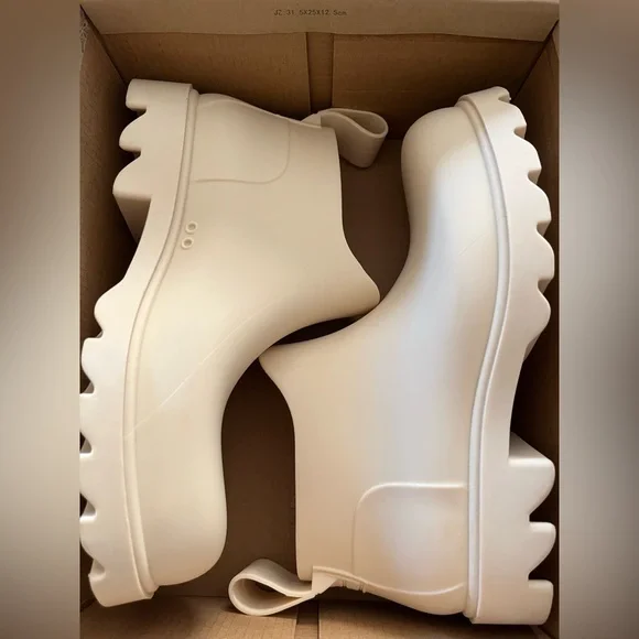 Free People High street rain boot in Parchment beige Size 10 - Picture 5 of 9